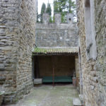 Dettaglio del Castello di Carbonana prima degli interventi di restauto