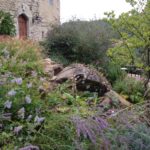 Dettaglio dei giardini del Castello di Carbonana a seguito degli interventi di restauto